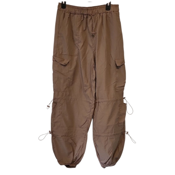 Forever 21 Pants - Forever‎ 21 Women's Brown Cargo Pants
